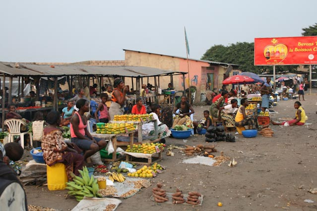 Straßenmarkt